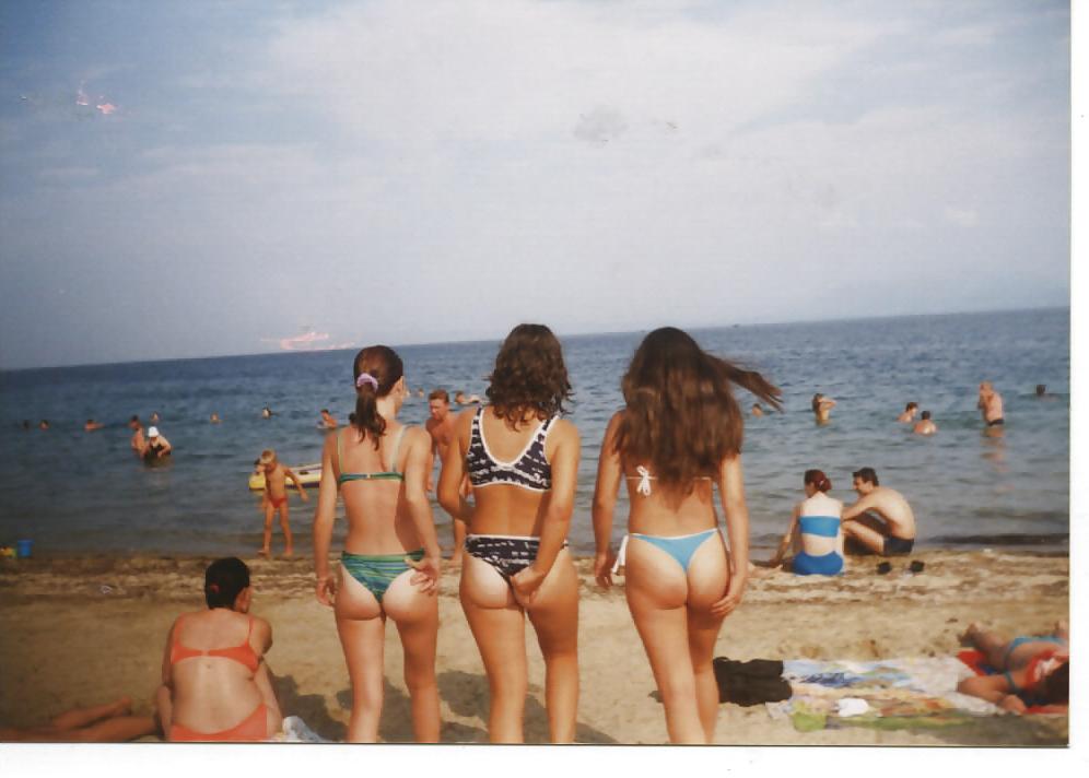 25P Retro Bulgarian girls-2