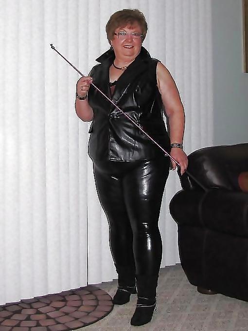 25P Leather,pvc ,latex  moms ,teens mix