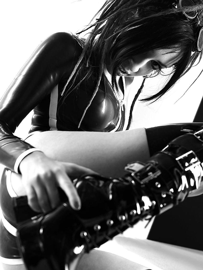25P Latex world....