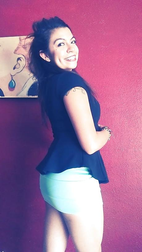 19P Latina milf perfection