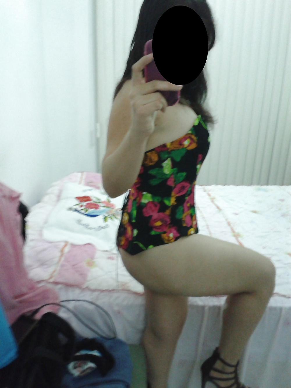 25P Sexy latina milf