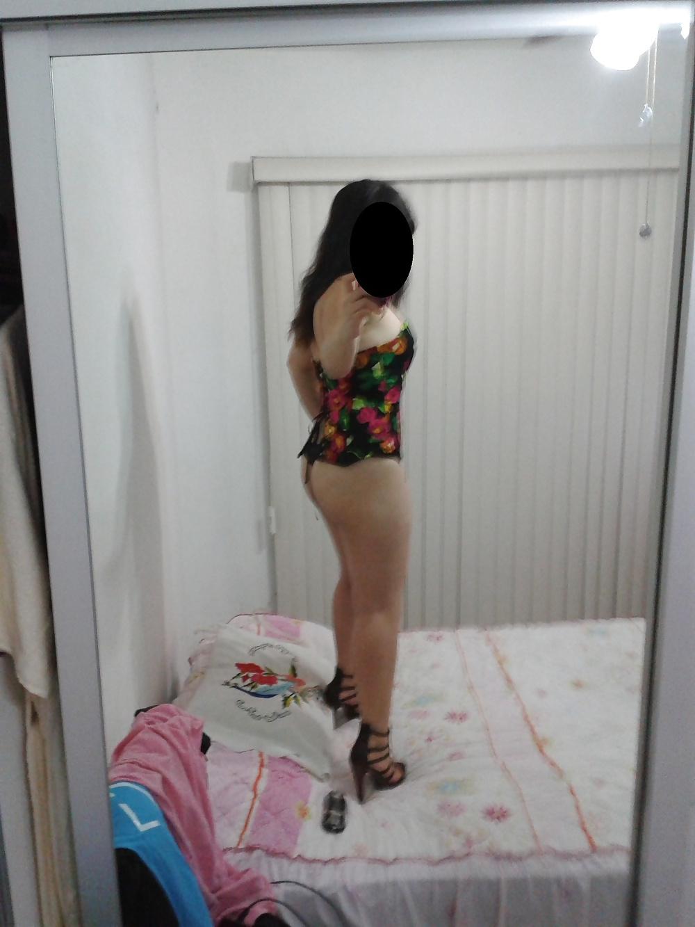 25P Sexy latina milf