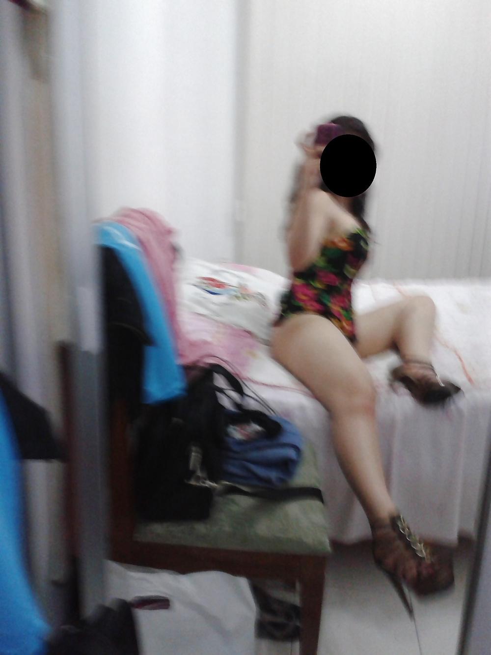 25P Sexy latina milf