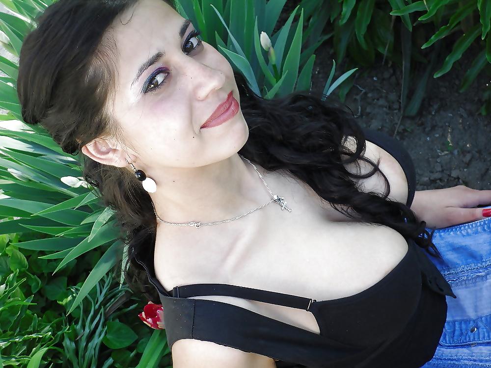 25P Bulgarian girl