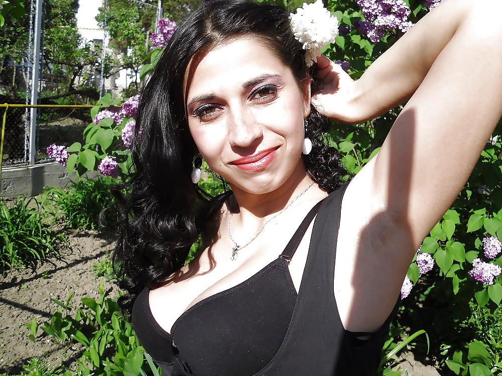 25P Bulgarian girl
