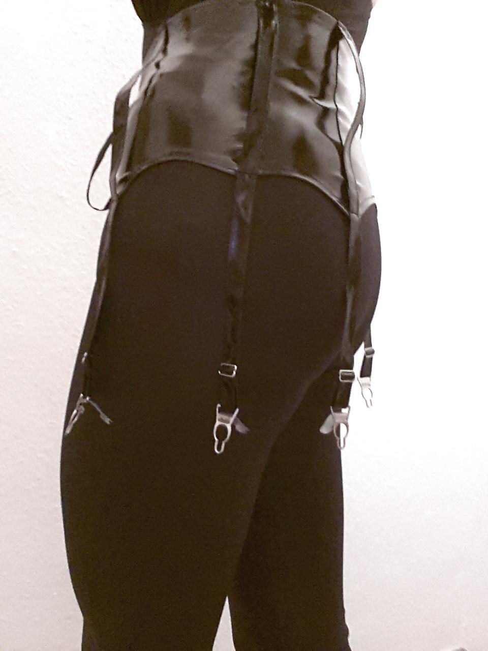 25P Skin tight Latex-Leggins nr 2
