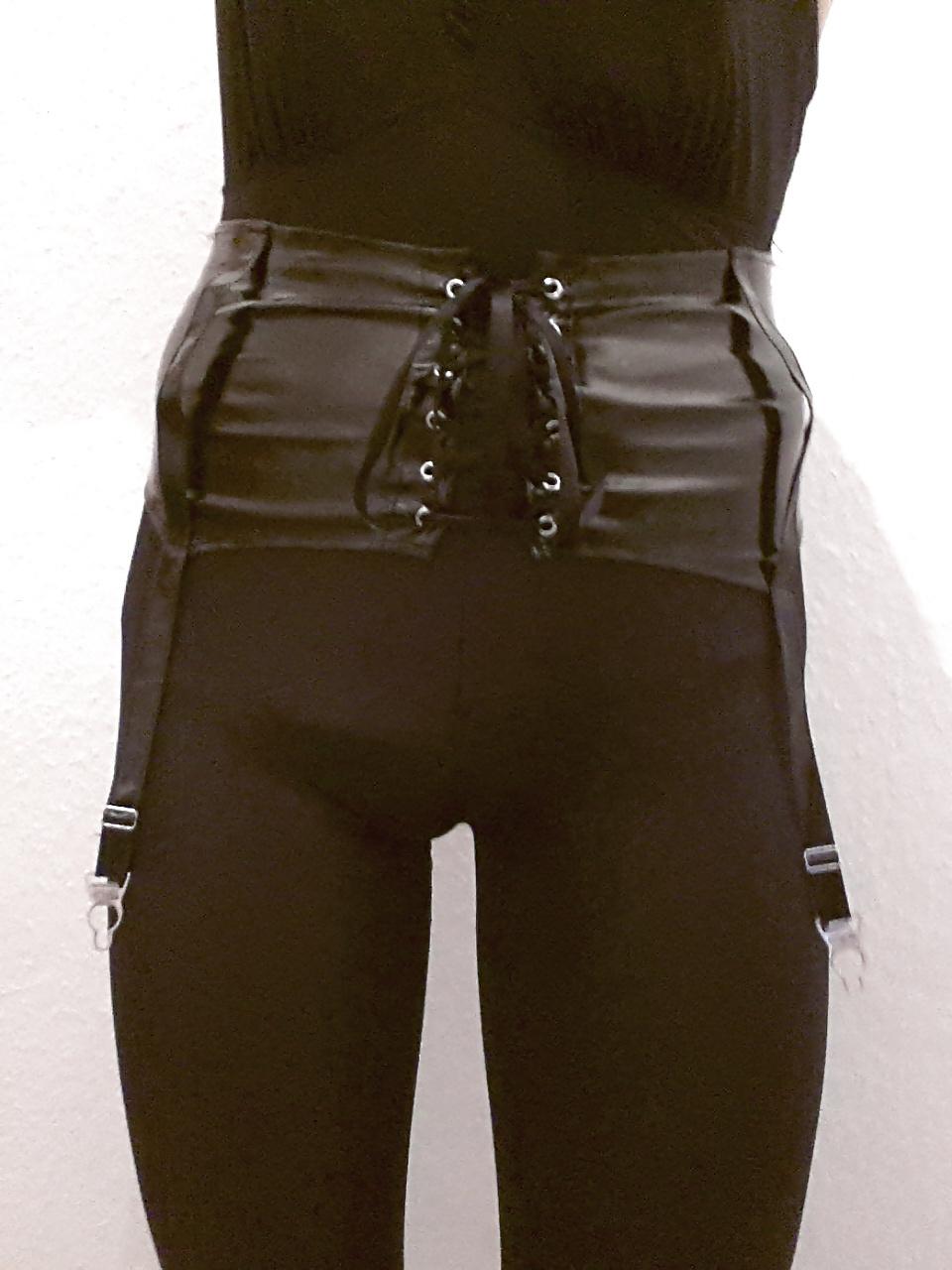 25P Skin tight Latex-Leggins nr 2