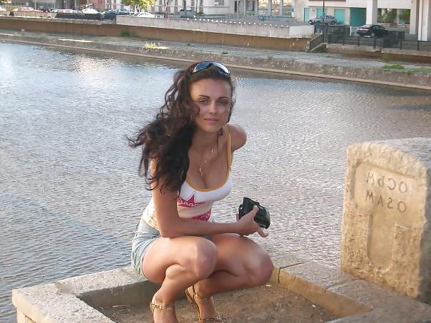 9P Cute Bulgarian girs (non -nude)