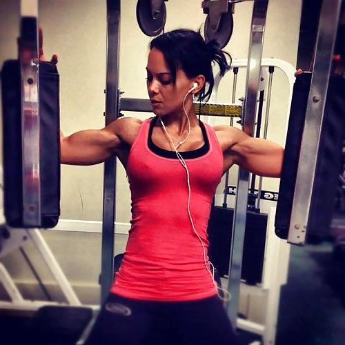 24P Gym Class Heroes by JnaNudist