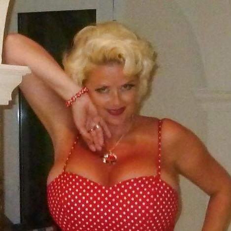 25P Webtastic Special: Granny Time Vol.188