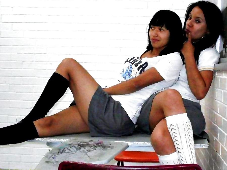 17P School Girls (With Class)
