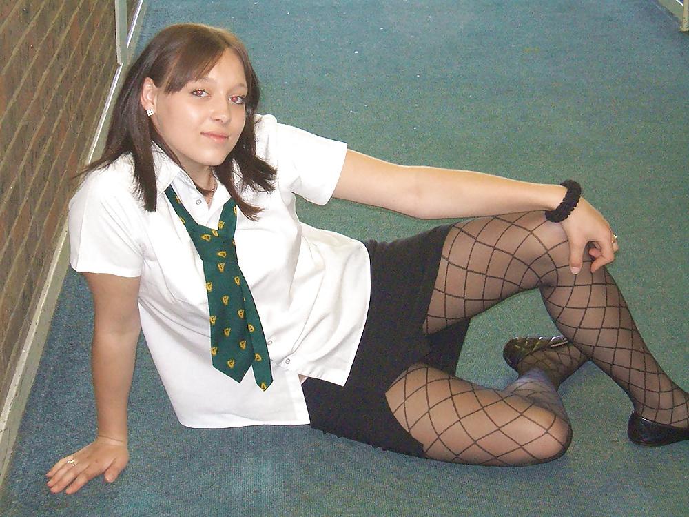 17P School Girls (With Class)