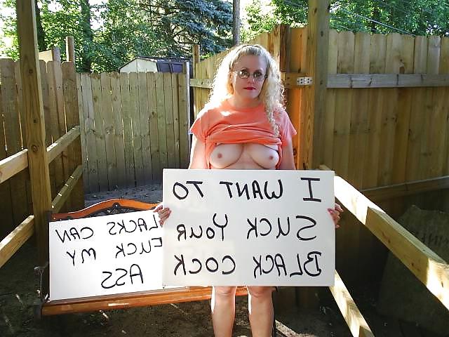21P Wife Advertises