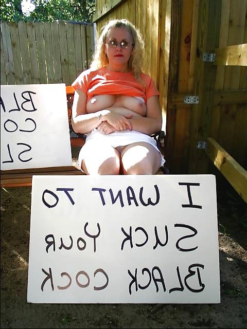 21P Wife Advertises