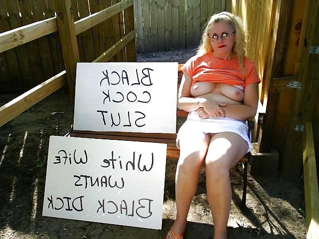 21P Wife Advertises
