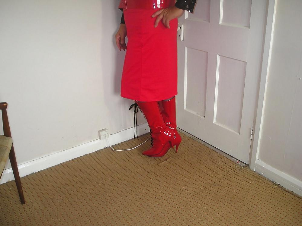 21P Nurse in new red boots