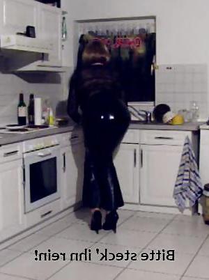 24P Gummischlampen und Latexnutten