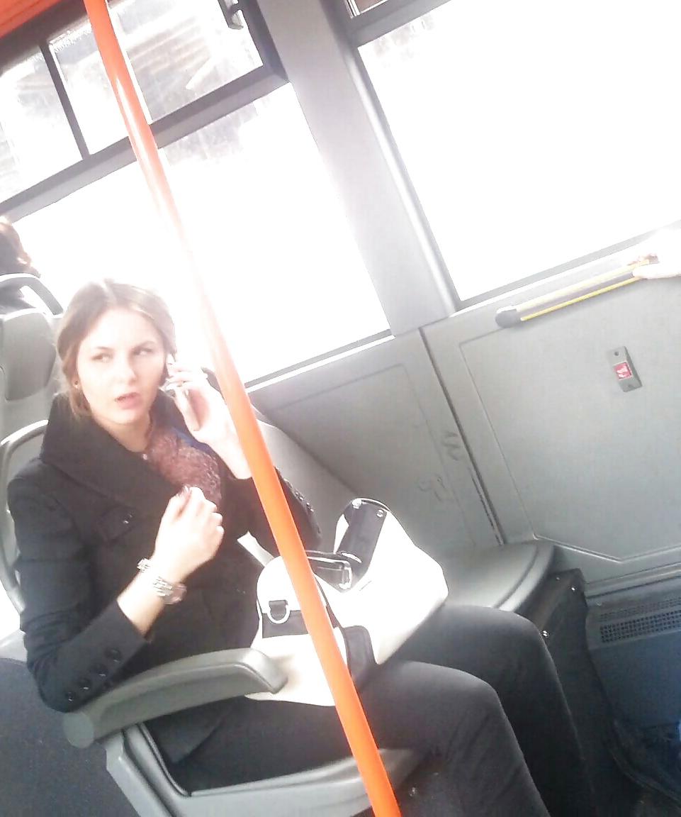 22P Spy sexy teens in bus romanian