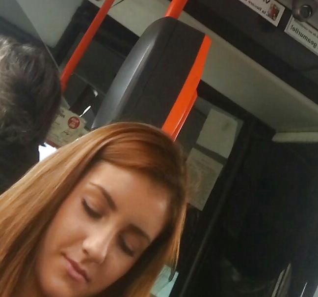 22P Spy sexy teens in bus romanian