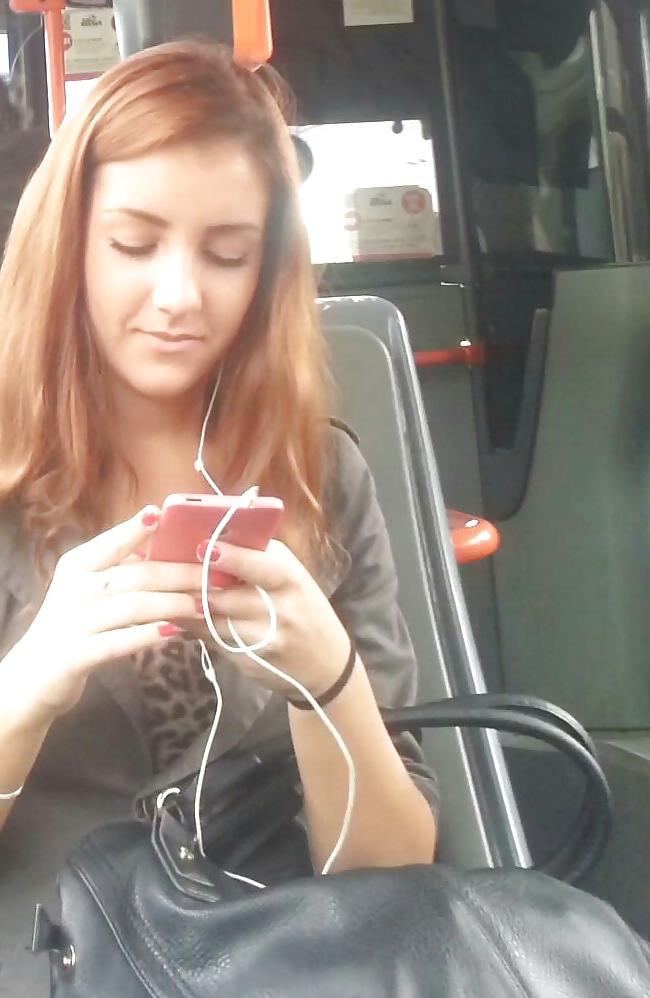 22P Spy sexy teens in bus romanian