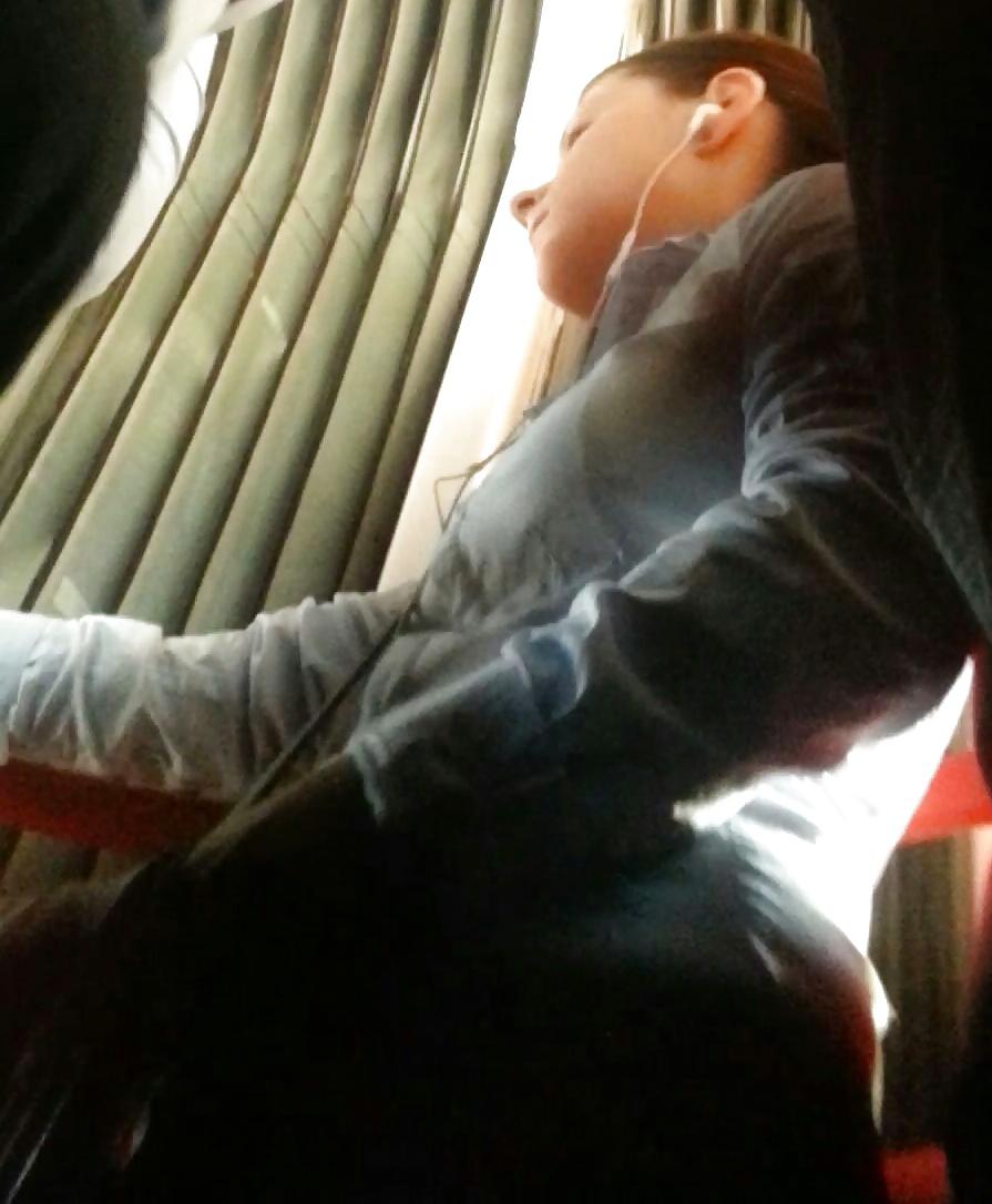 22P Spy sexy teens in bus romanian