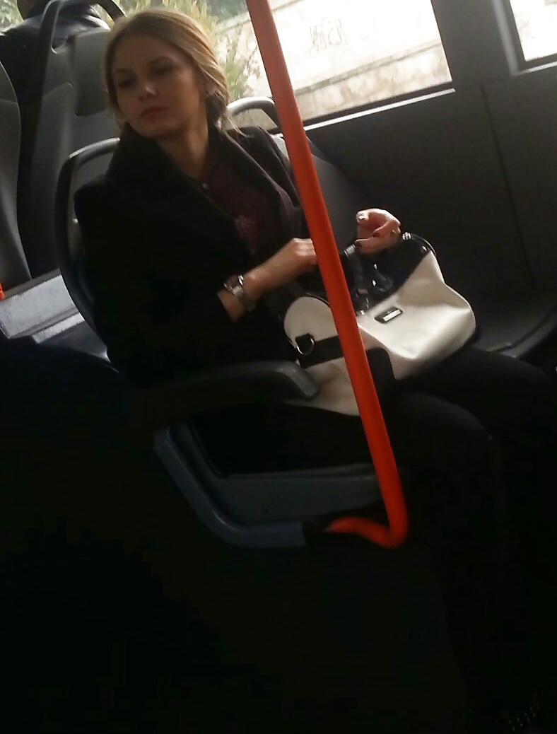 22P Spy sexy teens in bus romanian