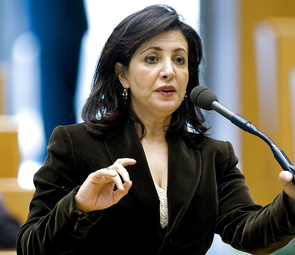 8P Arab Milfs Made For Bukkake