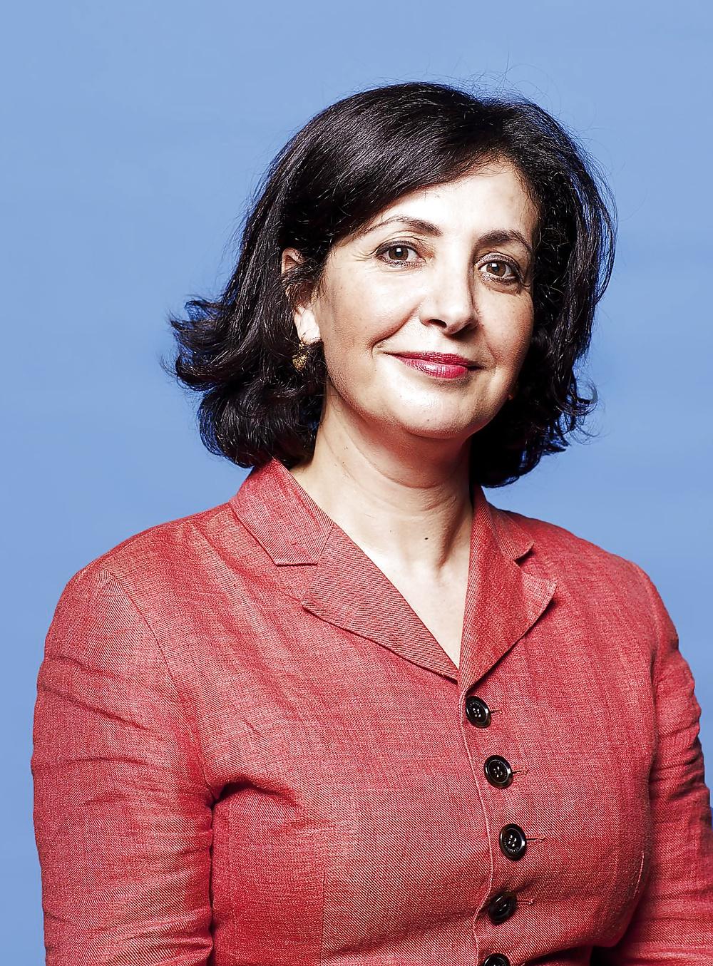 8P Arab Milfs Made For Bukkake