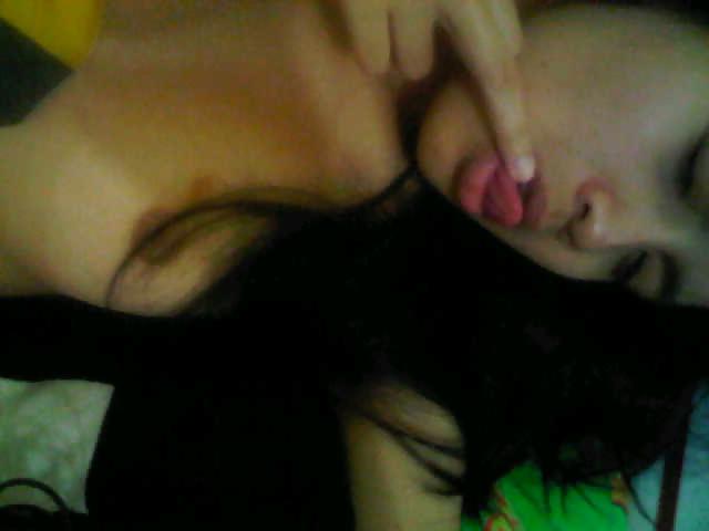 18P Scandal gladya utami