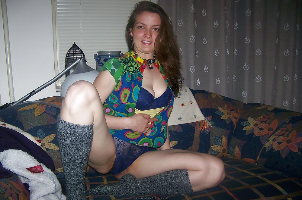 25P Very hairy teen pussy 2