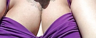 25P Saggy tits in bikini