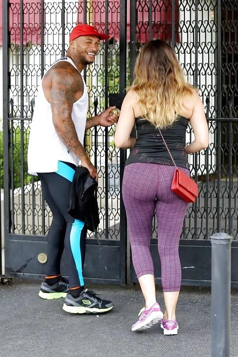 25P Kelly Brook Sexy Gym Outfit!!