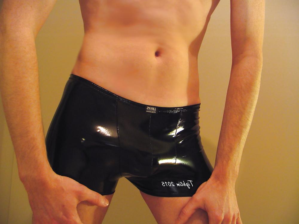 4P Me in latex