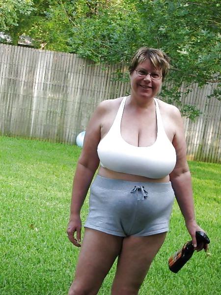 25P Webtastic Special: Granny Time Vol.103
