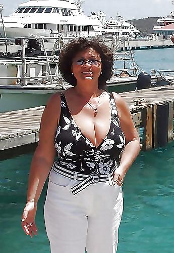 25P Webtastic Special: Granny Time Vol.103