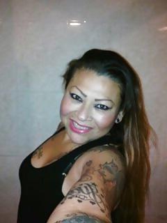 25P Latina sluty milf with tats