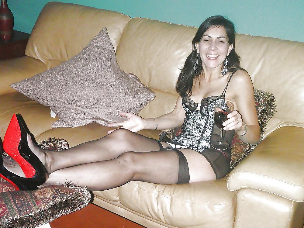 25P Horny girls in nylons XI