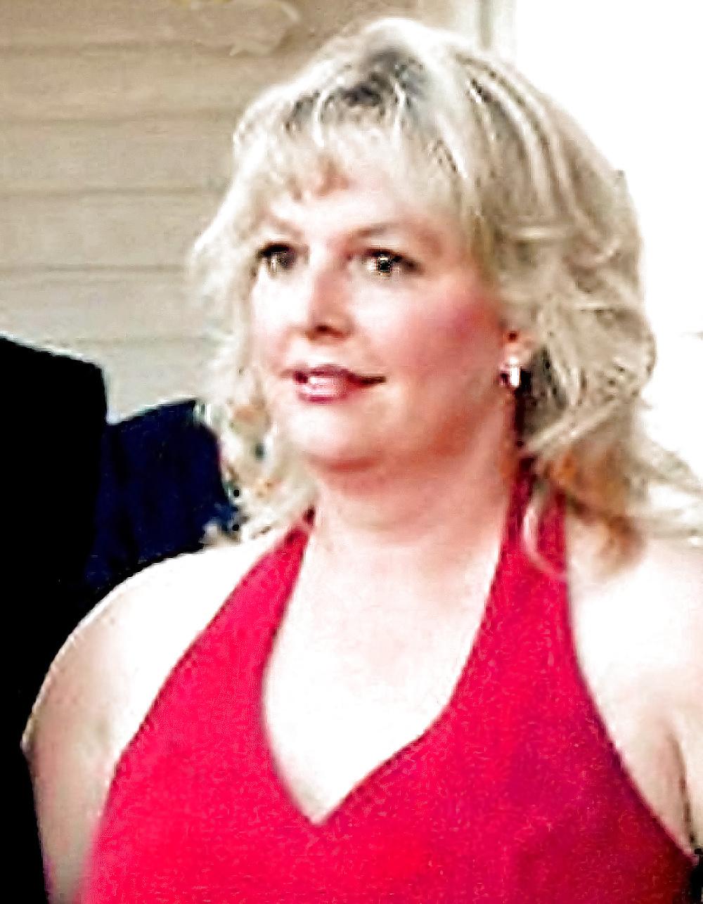 19P The Compleat Kansas Wife Michelle
