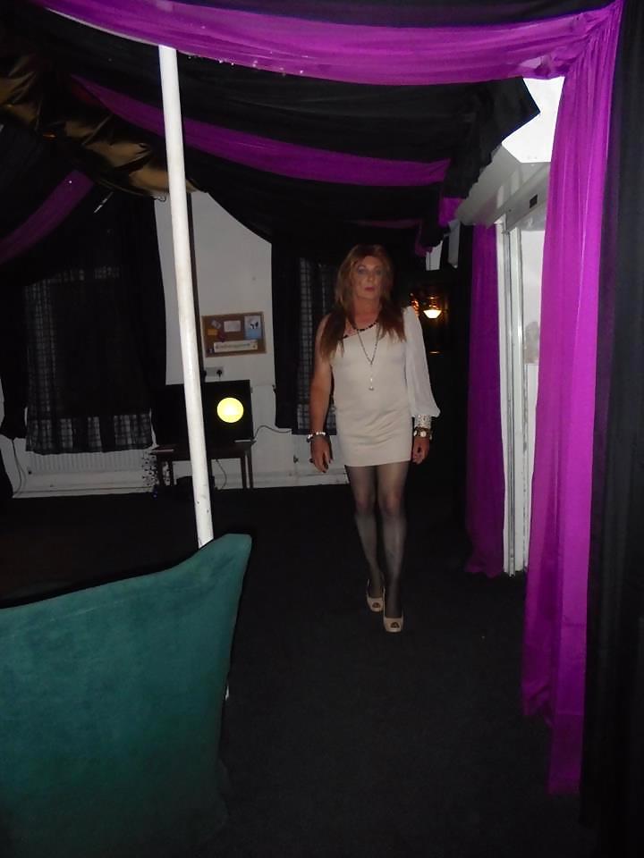 15P At the TH tgirl club Dublin