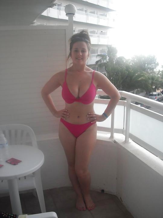 15P This girl loves Bukkake