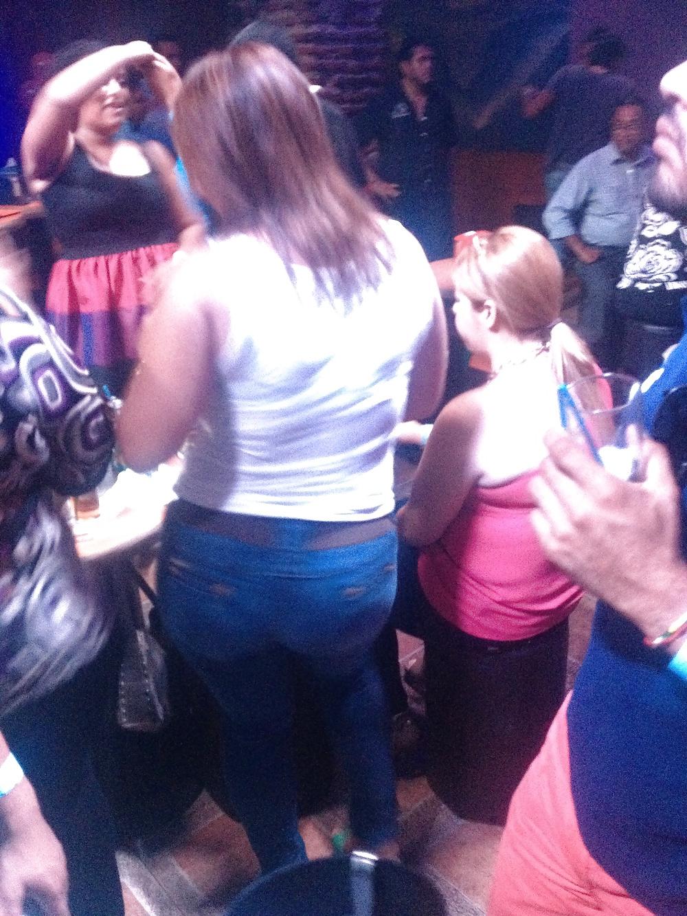 14P Candid Mexican Ass 2 (club + street)