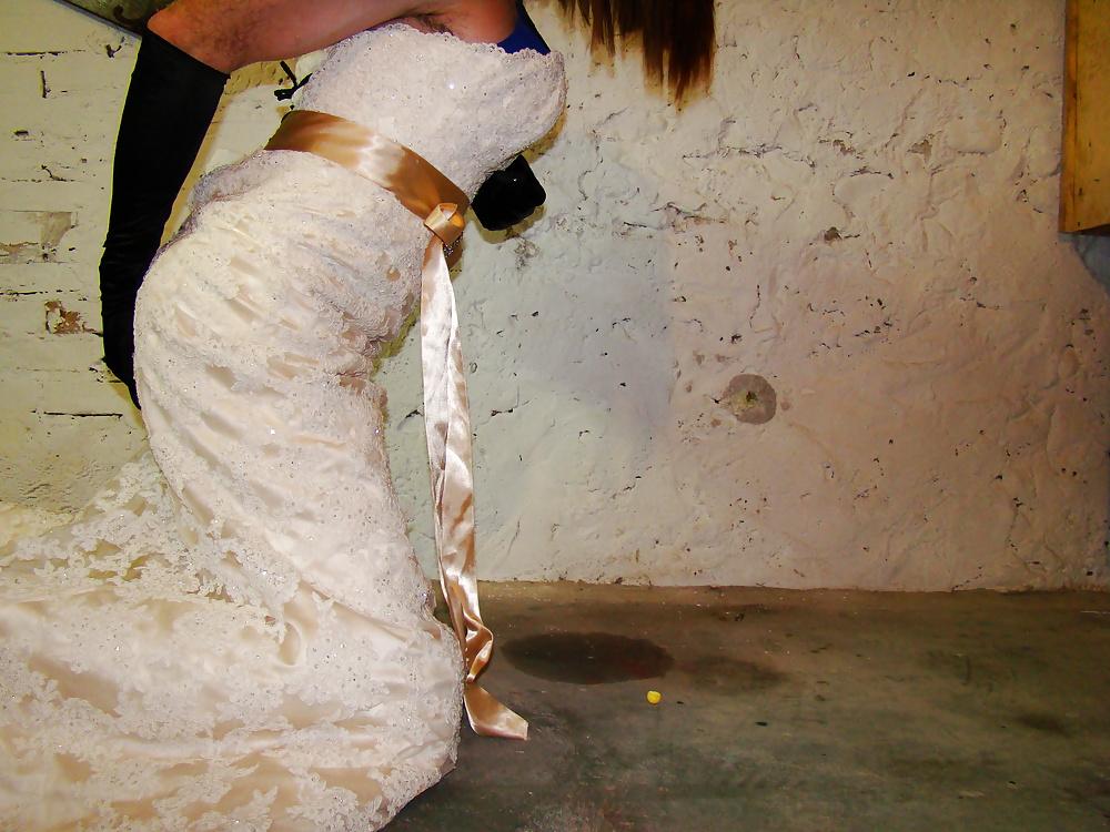 7P Wedding Dress 1