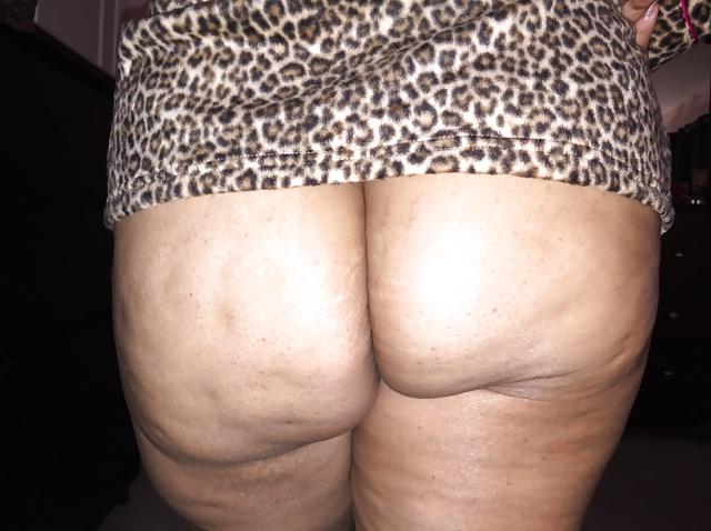 6P Latin wife ass cheeks getting thickier