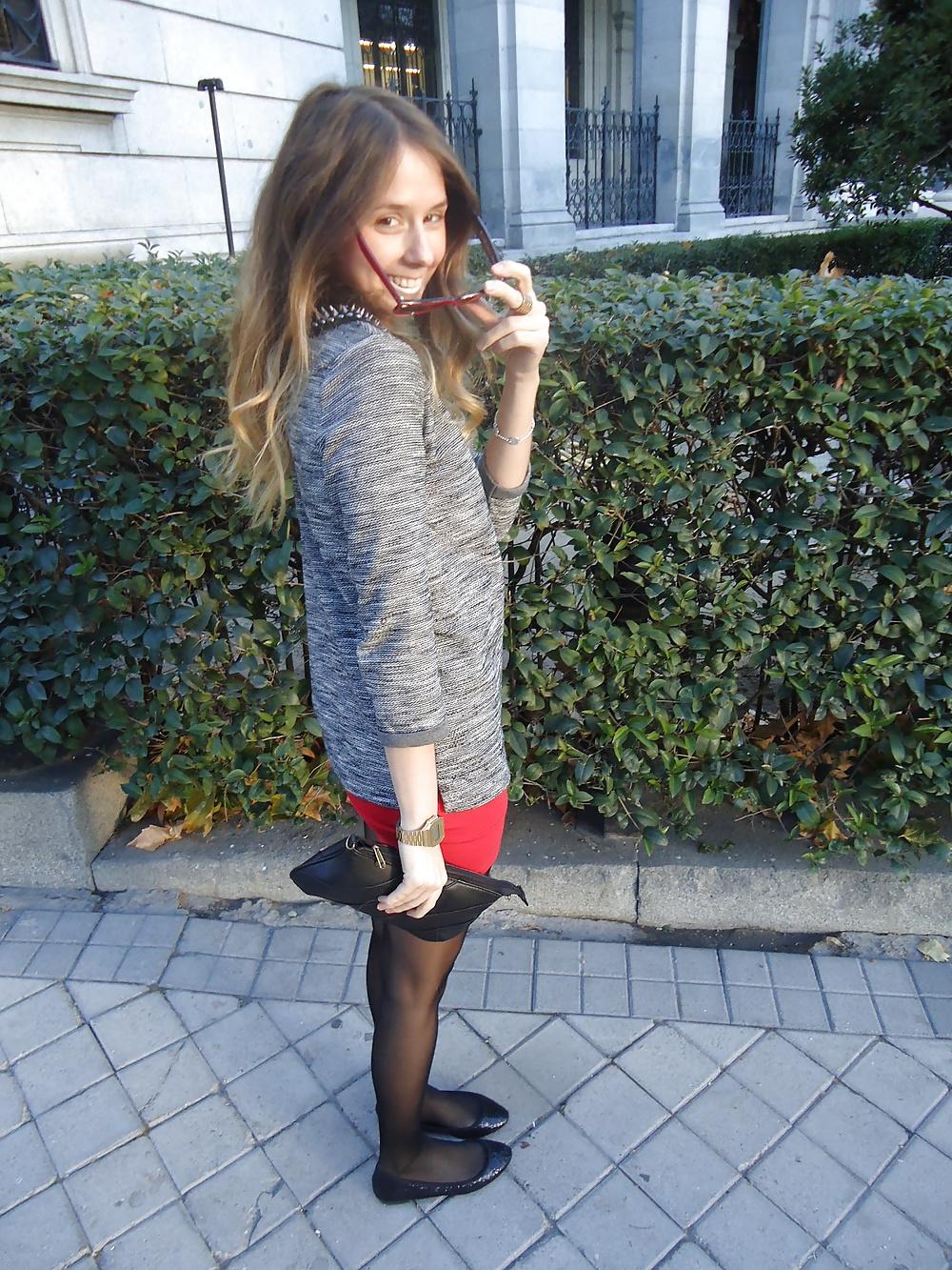25P Nylon upskirt - STREET VIEW 7