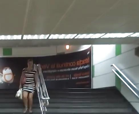25P Spy old + young in subway and bus romanian