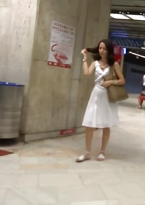 25P Spy old + young in subway and bus romanian