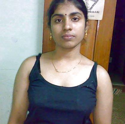 15P INDIAN SCHOOL GIRLS