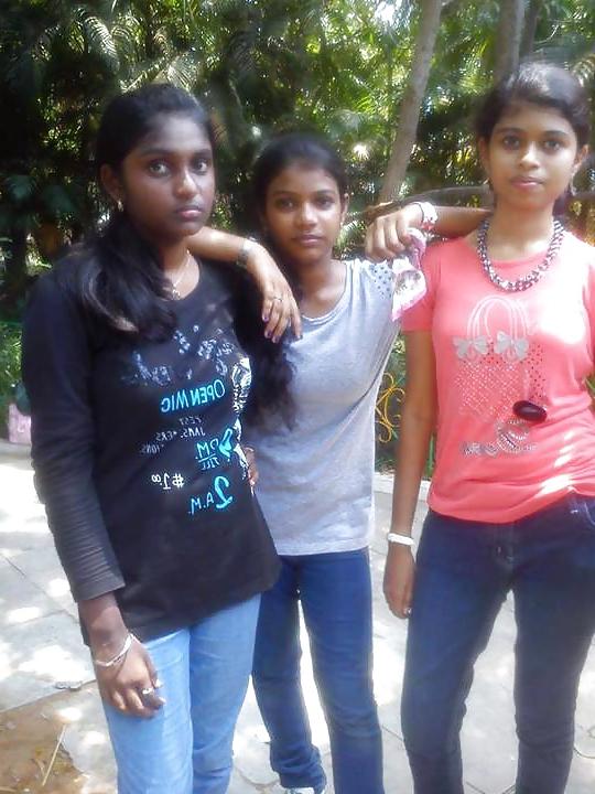 15P INDIAN SCHOOL GIRLS