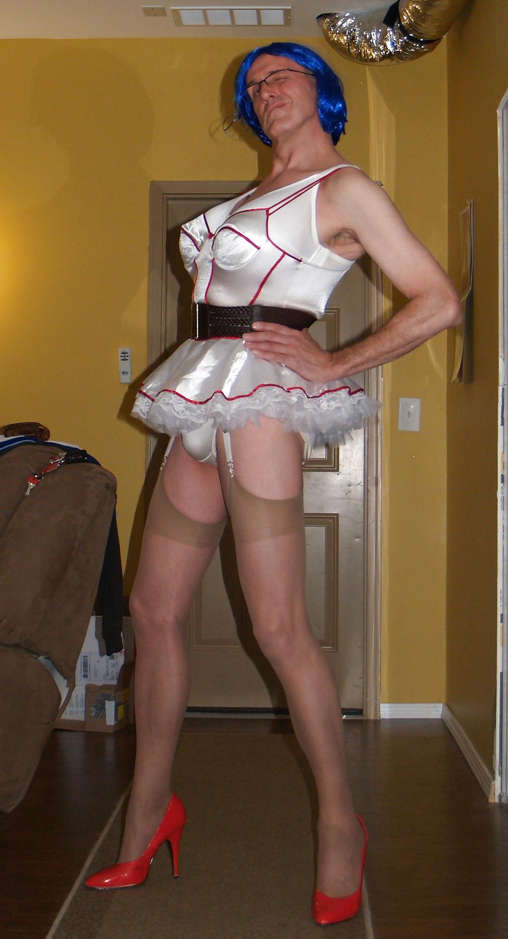 25P 20131112 Nurse outfit