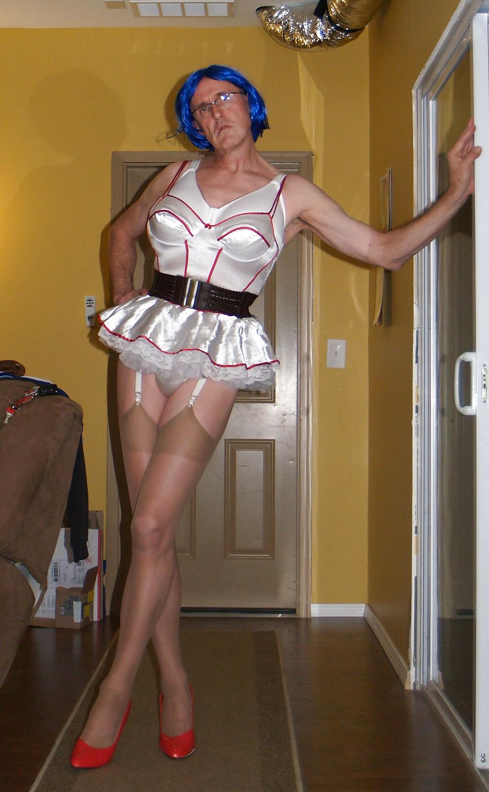 25P 20131112 Nurse outfit